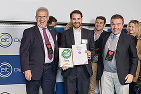 Winner 1st Prize: Aoifes