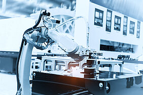 The separators enable accurate picking of components with automatic tools, like AGV and robot systems, as well as increase the number of components in a containers up to 30%.